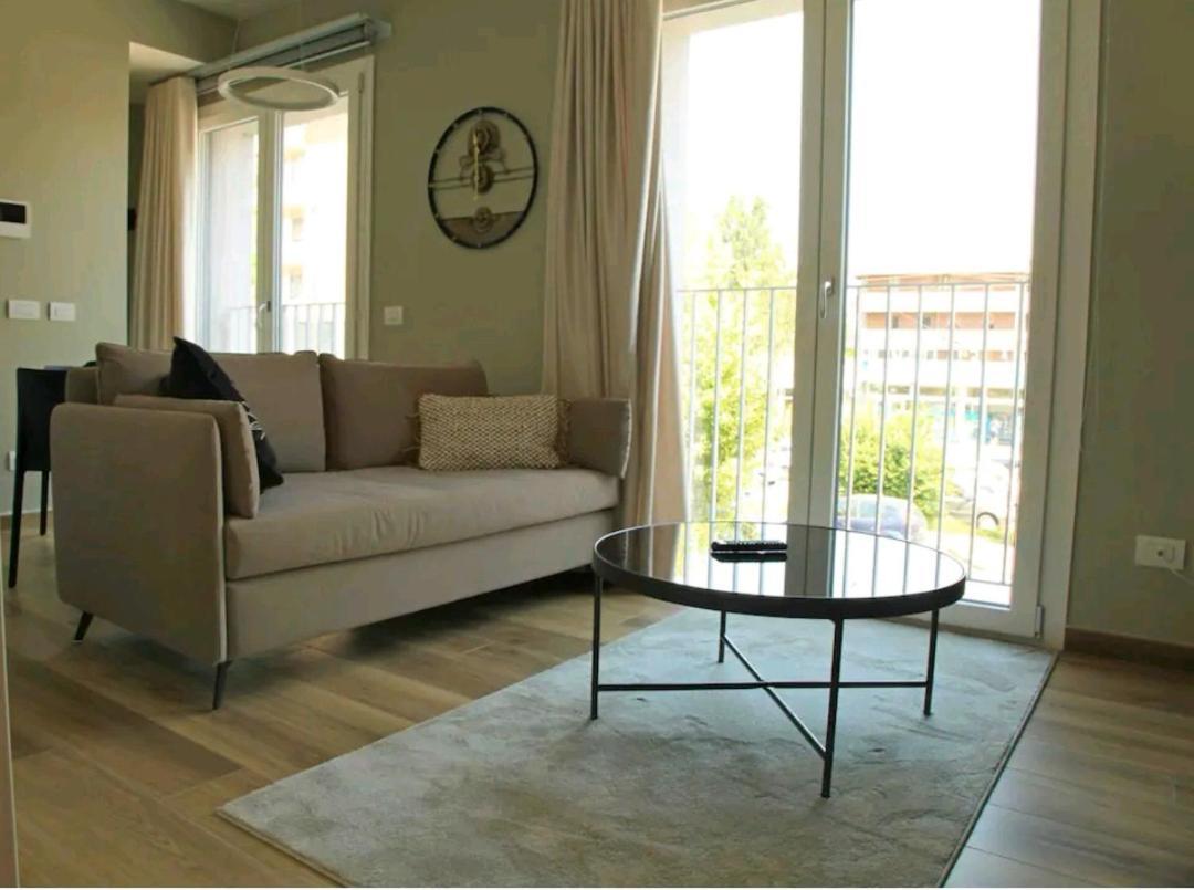A&G Suites Parma Ngoại thất bức ảnh