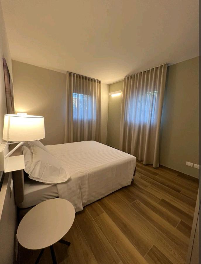 A&G Suites Parma Ngoại thất bức ảnh