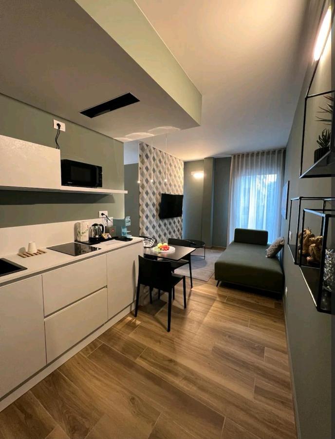A&G Suites Parma Ngoại thất bức ảnh
