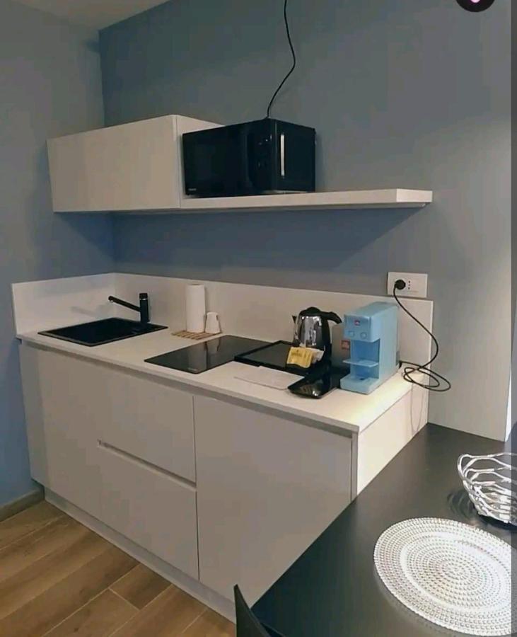 A&G Suites Parma Ngoại thất bức ảnh