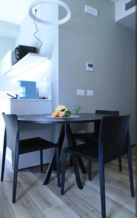 A&G Suites Parma Ngoại thất bức ảnh