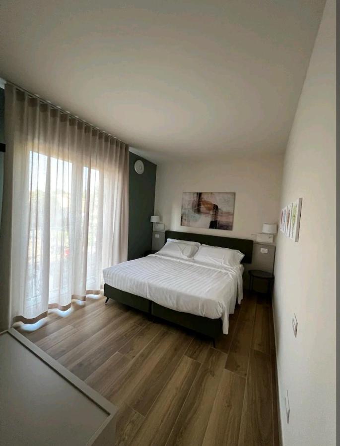 A&G Suites Parma Ngoại thất bức ảnh